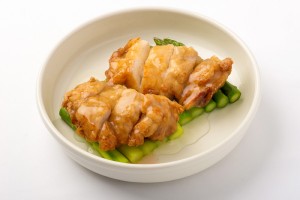 鶏肉のレモンソース煮の写真