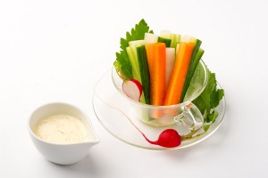 野菜スティック＆ディップの写真